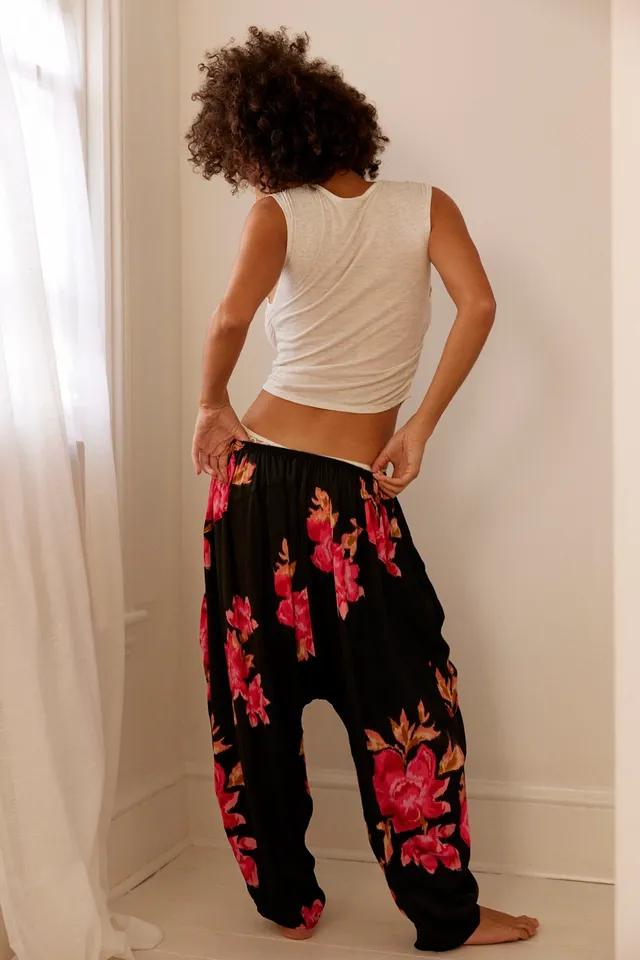 Intimately Bright Blooms Crop Harem Pants