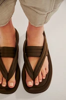 Palm Desert Thong Sandals