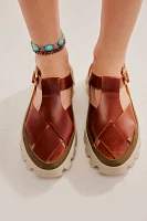 Tura Rossi Fisherman Sandals