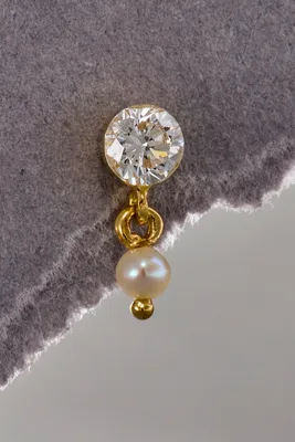 Maria Tash Invisible Set Diamond and Pearl Single Earring