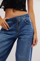 FRAME Angled Zipper Long Barrel Jeans