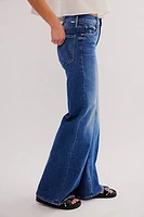 MOTHER The Twister Sneak Jeans