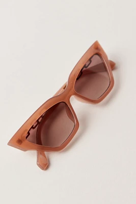 Chained Down Cateye Sunnies