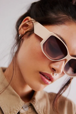 Amara Modern Sunnies