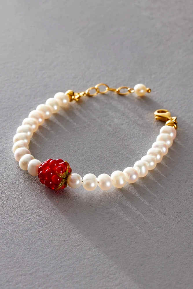 10 DECOART Pearl Bracelet