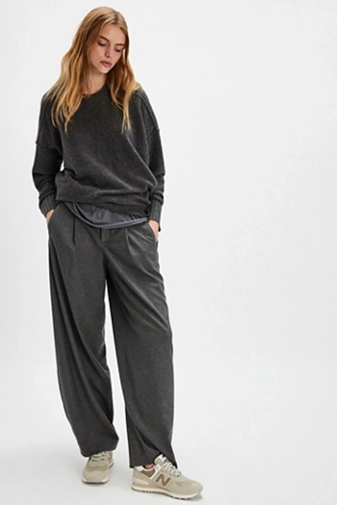 Closed Wendlyn Pants