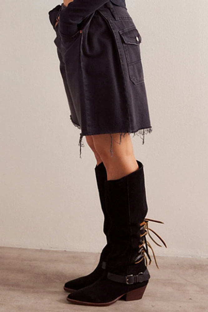 Back-lace Sway Low Slouchy Boots