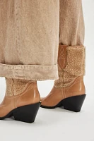 Pitchfork Point Shearling Boots