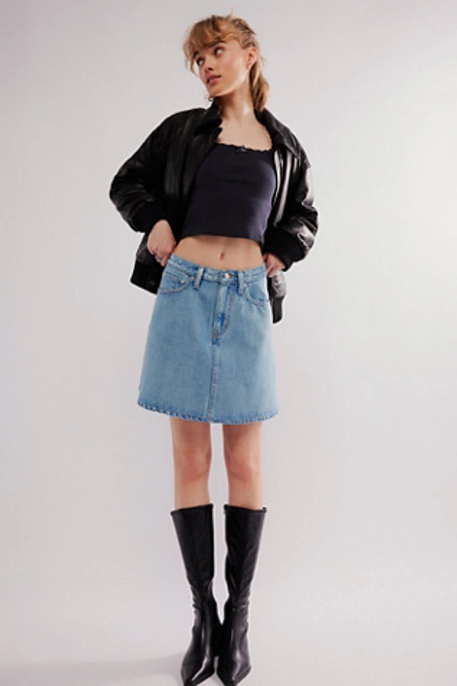 Levi's Mini Flounce Skirt