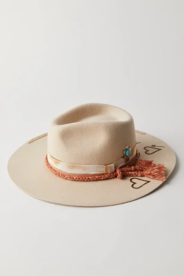Roundtop Brimmed Felt Hat