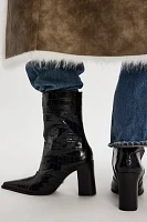 Raffaela Pointed Boots