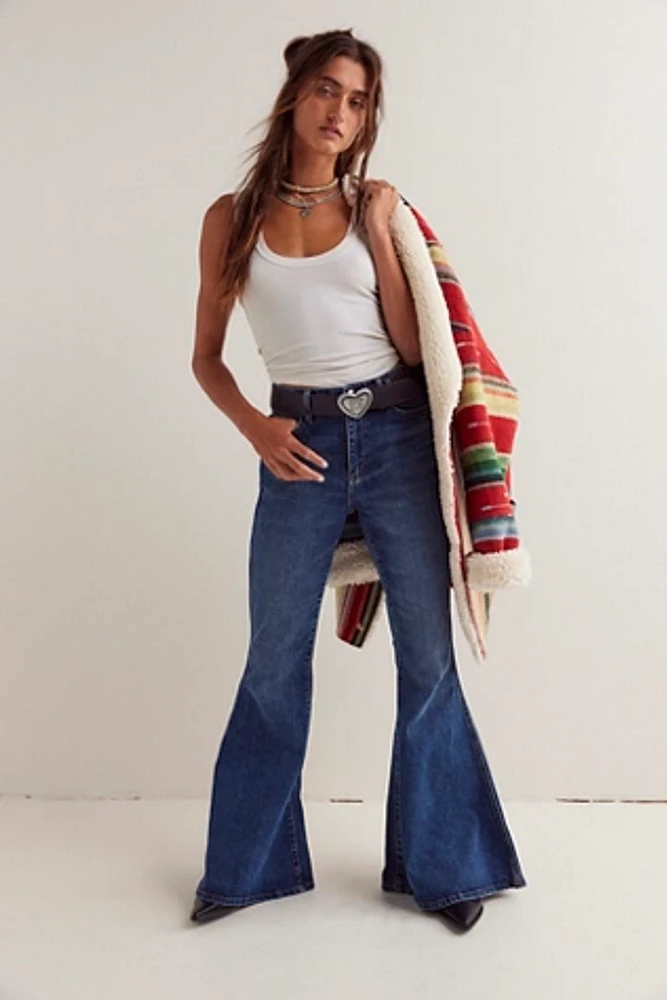 Wrangler x Lainey Wilson Bell Bottom Jeans