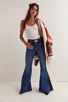 Wrangler x Lainey Wilson Bell Bottom Jeans