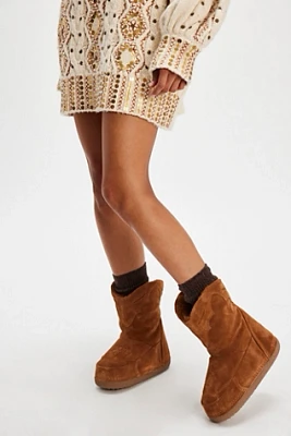 Cozy Cowboy Boots