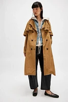 tach Fiama Trench