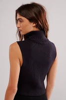 Sleeveless Rib Turtleneck