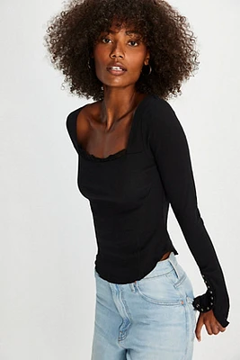 Cuff It Long-Sleeve Top