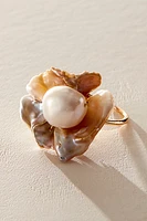 Ariana Ost Pearlescent Floral Ring