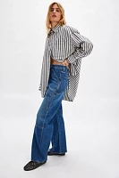 MOTHER The Lasso Utility Sneak Jeans