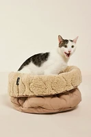 Taart Reversible Donut Bed