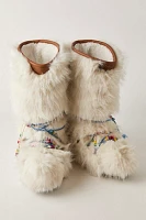 Apres All Day Beaded Boots