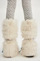 Apres All Day Beaded Boots