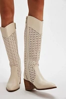 Echo Crochet Boots
