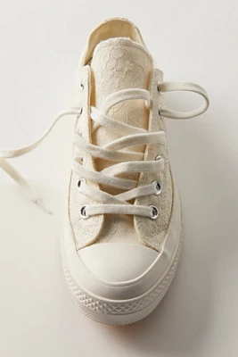 Chuck 70 Low Top Lace Sneakers