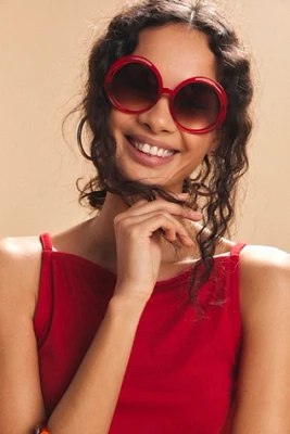Wavy Baby Round Oversized Sunglasses
