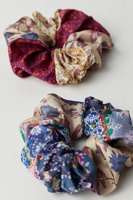 Floral Fields Satin Scrunchie