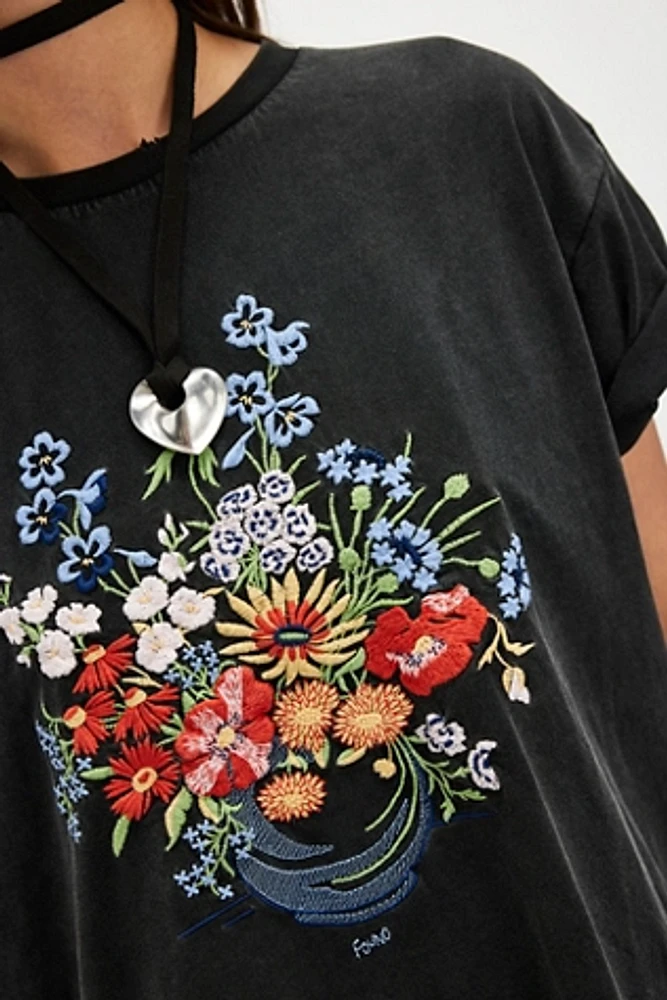 Embroidered Floral Tee