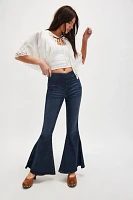 Wrangler Pull-On Bell Bottom Jeans