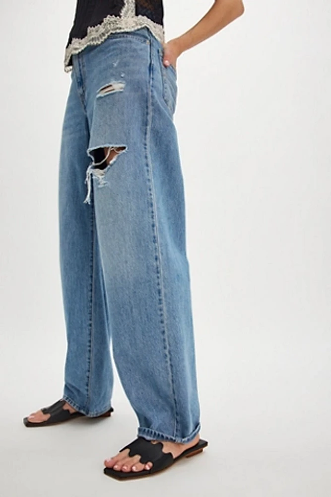 Mallawi Slide Sandals