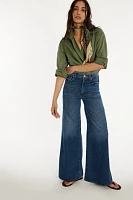 MOTHER The Undercover Sneak Jeans