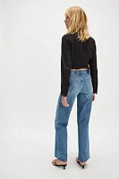 MOTHER The Mid Rise Tunnel Vision Sneak Jeans