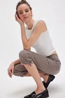 Feeling Flirty Slim Capri Pants