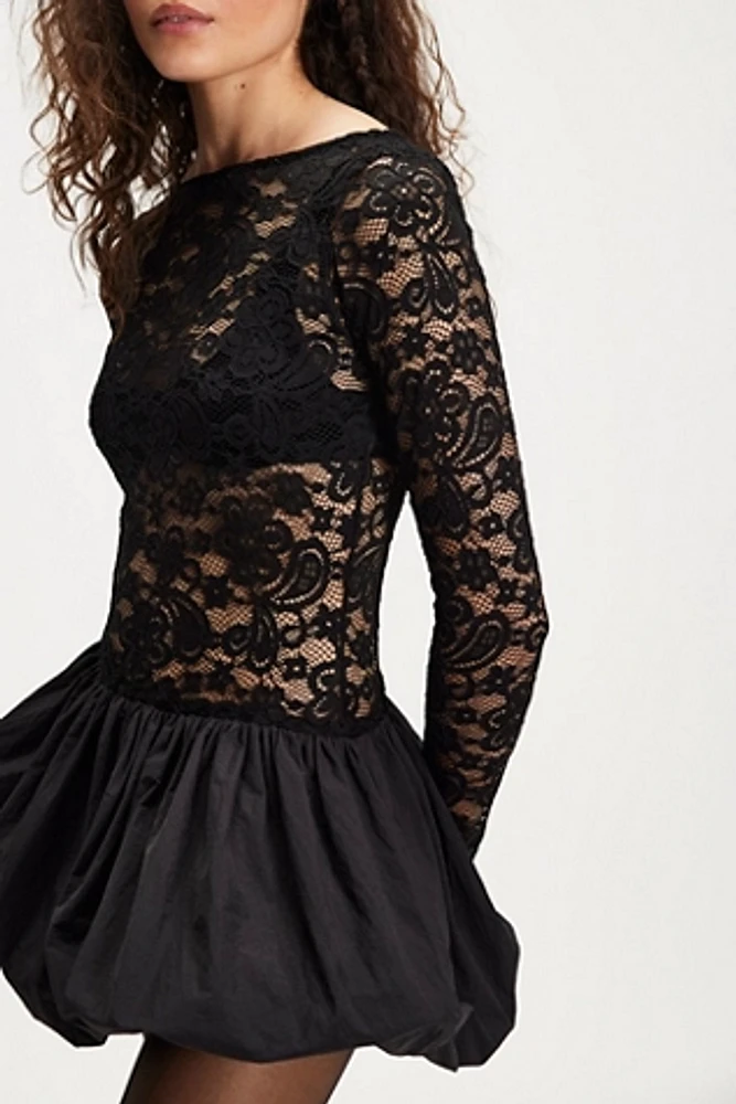 Lisa Says Gah Hazel Lace Dress