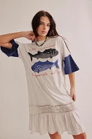 Toro Graphic Tee Midi Dress