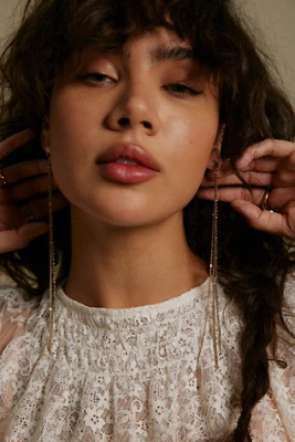 Emery Metal Dangle Earrings