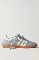 Back 70 Ghost Sneakers