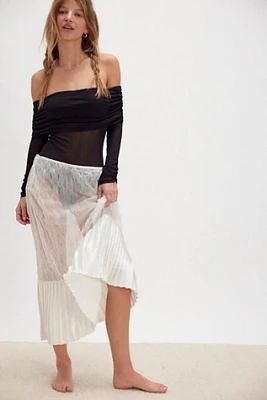 ESTHE Sheer Crinkle Column Half Slip