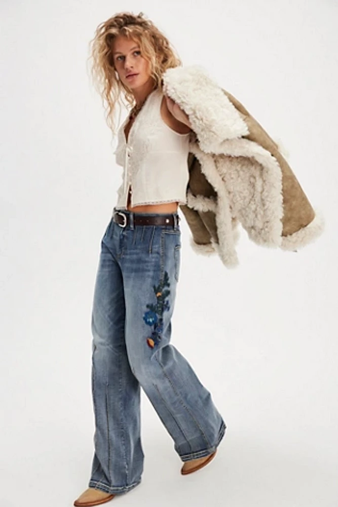 Driftwood Triple Pintuck Pia Jeans