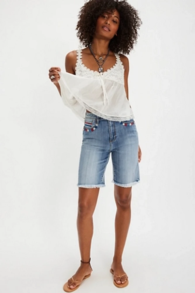 Driftwood Sandy Bermuda X Floral Shorts