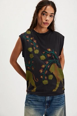 The Tales Prowling Lion Muscle Tee