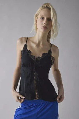 Kimchi Blue Krista Flyaway Lace Trim Satin Cami