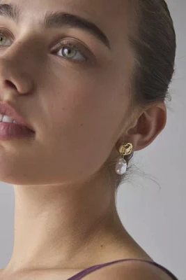 Pearl Drop Statement Earring