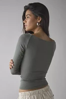 ReMADE By UO Remnants Off-The-Shoulder Long Sleeve Cropped Tee