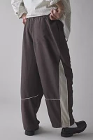 iets frans... Airtex Paneled Jogger Pant