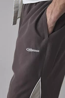 iets frans... Airtex Paneled Jogger Pant