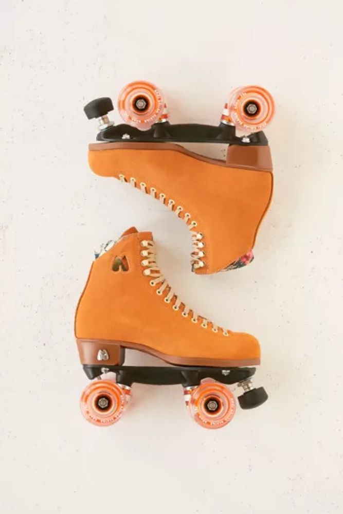 Moxi UO Exclusive Suede Roller Skates